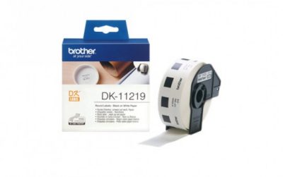 גליל תוויות מקורי קוטר 0.5 אינץ' שחור על לבן  DK-11219 Brother